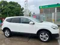 Used Nissan Qashqai +2 Acenta 110 HP (80 kW) 2012 White SUV