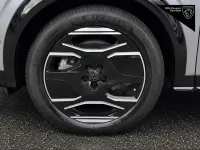 Usado Peugeot 5008 GTi 156 kW (213 HP) 2024 Cinzento SUV