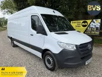 Used Mercedes Sprinter 143 HP (105 kW) 2020 White Van