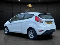 Used Ford Fiesta Zetec 2013 White Hatchback