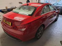 Used Mercedes CLA180 122 HP (89 kW) 2015 Red Sedan