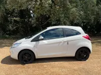 Used Ford Ka Zetec 69 HP (50 kW) 2016 White Hatchback