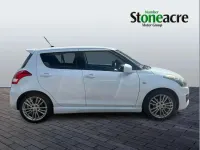 Begagnad Suzuki Swift Sport 136 HK (100 kW) 2017 Vit Halvkombi
