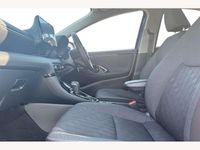 Used Toyota Yaris Hybrid Design 116 HP (85 kW) 2024 Blue Hatchback