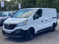 Used Renault Trafic Business 2015 White MPV