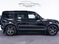 Used Land Rover Defender S 250 HP (183 kW) 2025 Black SUV