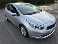 Używany Kia Ceed 2014 Srebrny Hatchback