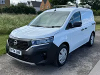 Used Nissan Townstar Acenta 130 HP (95 kW) 2024 White Van
