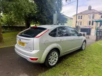 Used Ford Focus Zetec 110 HP (80 kW) 2009 Silver Hatchback