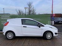Used Ford Fiesta 2016 White Van