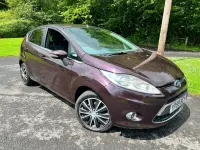 Used Ford Fiesta Zetec 96 HP (70 kW) 2009 Red Hatchback