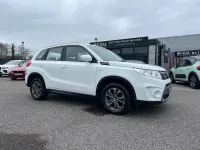 Używany Suzuki Vitara SZ4 120 KM (88 kW) 2016 Biały SUV