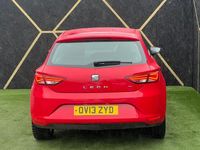 Used Seat Leon SE 105 HP (77 kW) 2013 Red Hatchback