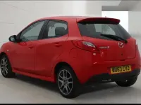 Usado Mazda 2 Edition 2013 Vermelho Citadino