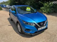 Used Nissan Qashqai Acenta Premium 2018 Blue SUV