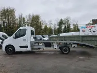Used Vauxhall Movano 145 HP (106 kW) 2018 White MPV
