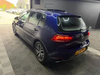 Used VW Golf VII SE 125 HP (91 kW) 2018 Blue Hatchback