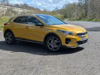 Used Kia XCeed First Edition 138 HP (101 kW) 2019 Yellow SUV