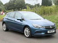 Used Vauxhall Astra 110 HP (80 kW) 2016 Blue Hatchback
