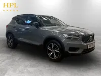 Usado Volvo XC40 R-Design 163 HP (119 kW) 2021 Cinzento SUV