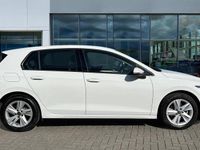 Used VW Golf VIII Life 150 HP (110 kW) 2023 Pure white
