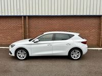 Used Seat Leon SE Dynamic 2021 White Hatchback