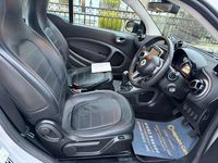 Used Smart ForTwo Coupé Premium 71 HP (52 kW) 2015 Silver Coupe