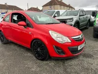 Second-hand Vauxhall Corsa 2013 Roșu Hatchback