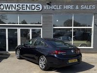 Used Vauxhall Insignia Design Edition 2017 Blue Hatchback