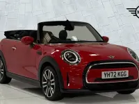 Używany Mini Cooper Exclusive 134 KM (98 kW) 2022 Czerwony Hatchback
