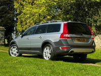 Usado Volvo XC70 SE Lux 179 CV (131 kW) 2016 Gris Familiar