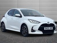 Used Toyota Yaris Hybrid Design 116 HP (85 kW) 2022 White Hatchback
