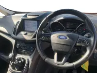 Used Ford Grand C-Max Zetec 120 HP (88 kW) 2017 Red MPV