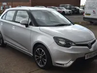 Used MG MG3 106 HP (77 kW) 2015 Silver Hatchback