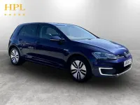 Usado VW e-Golf 100 kW (136 HP) 2019 Azul Citadino
