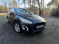 Second-hand Peugeot 308 Active 92 CP (67 kW) 2013 Negru Hatchback