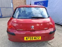 Used Peugeot 308 2009 Red Hatchback