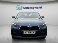 Begagnad BMW X2 Sport Line 221 HK (162 kW) 2022 Blå SUV