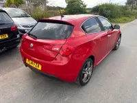 Used Alfa Romeo Giulietta Exclusive 170 HP (125 kW) 2014 Red Hatchback