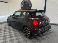 Used Mini John Cooper Works Hatch 227 HP (166 kW) 2023 Green Hatchback