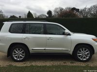 Used Toyota Land Cruiser 272 HP (200 kW) 2014 SUV