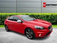 Used Volvo V40 R-Design 120 HP (88 kW) 2016 Red Hatchback