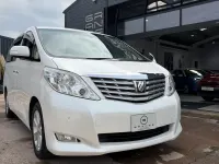 Usado Toyota Alphard 2023 Branco Monovolume