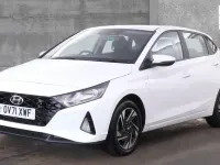 Used Hyundai i20 SE 98 HP (72 kW) 2021 White Hatchback