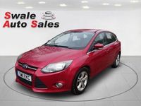 Used Ford Focus Zetec 115 HP (84 kW) 2011 Red Hatchback