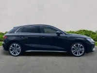 Begagnad Audi A3 S-Line 147 HK (108 kW) 2025 Svart Halvkombi
