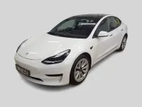 Używany Tesla Model 3 Standard Range 52 kW (72 KM) 2022 Biały Sedan/Limuzyna