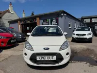 Begagnad Ford Ka 69 HK (50 kW) 2011 Vit Halvkombi