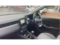 Used Renault Clio Evolution 90 HP (66 kW) 2024 Blue Hatchback