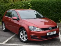 Second-hand VW Golf VII Match 105 CP (77 kW) 2015 Roșu Hatchback